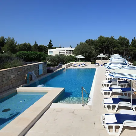 Bluesun Vela Luka 4* Mirce