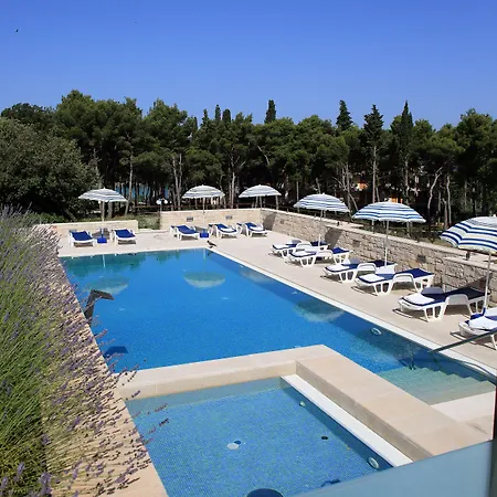 Bluesun Vela Luka 4* Mirce